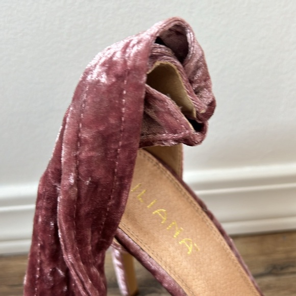 Velvet Lace Up Heel - Picture 3 of 3